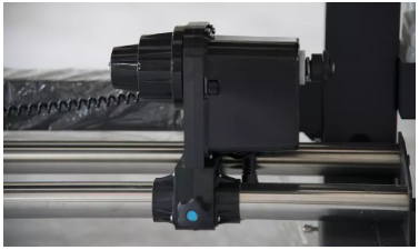 Maszyna do sublimacji z flagą 2,2 m / Maszyna do drukowania znaków Ciągłe podawanie atramentu 1