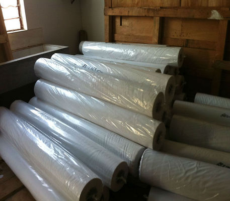 Cyfrowa sublimacyjna tkanina drukarska z powleczonym osnowowym dzianiną poliestrową